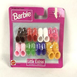 Mattel - 1997 Barbie Little Extras - SPORTY SHOES *NM*
